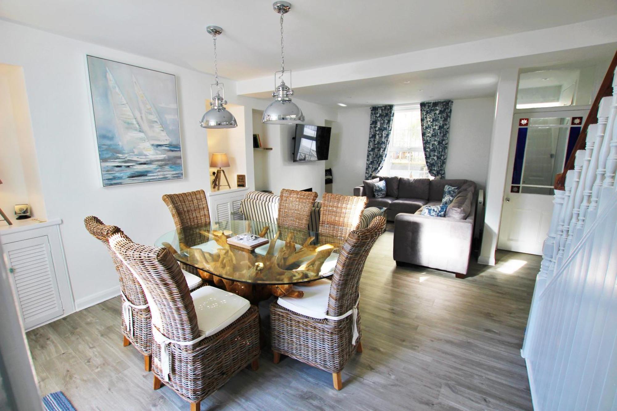 Quayside- In The Harbour Bowl Villa Brixham Exterior photo
