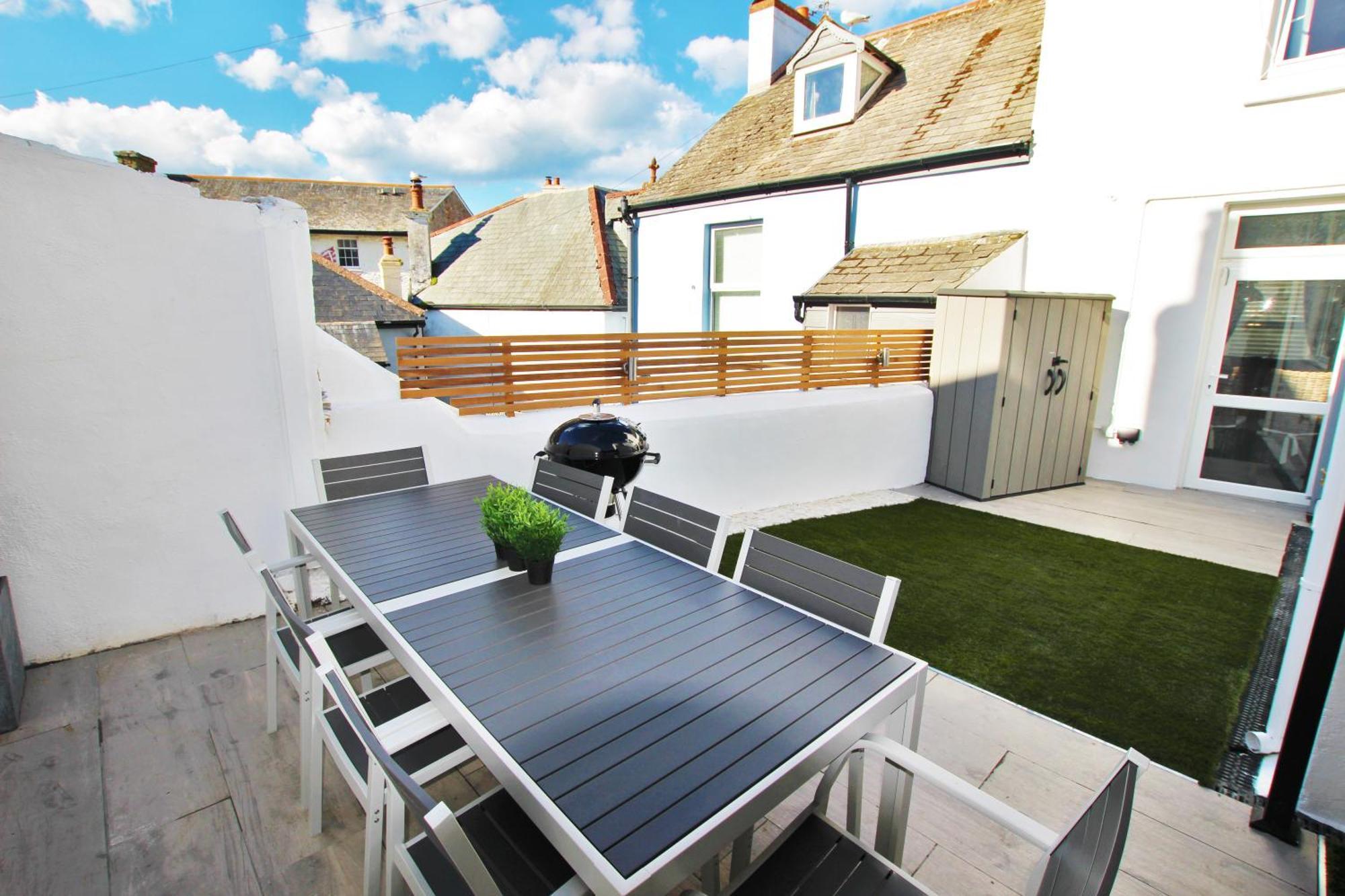 Quayside- In The Harbour Bowl Villa Brixham Exterior photo